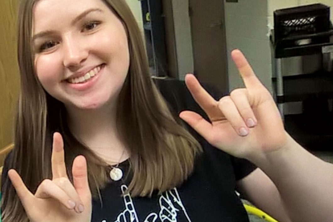 Teaching ASL to Adults with Disabilities - NSSLHA Blog